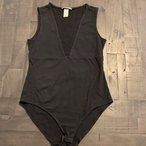 Black sleeveless bodysuit